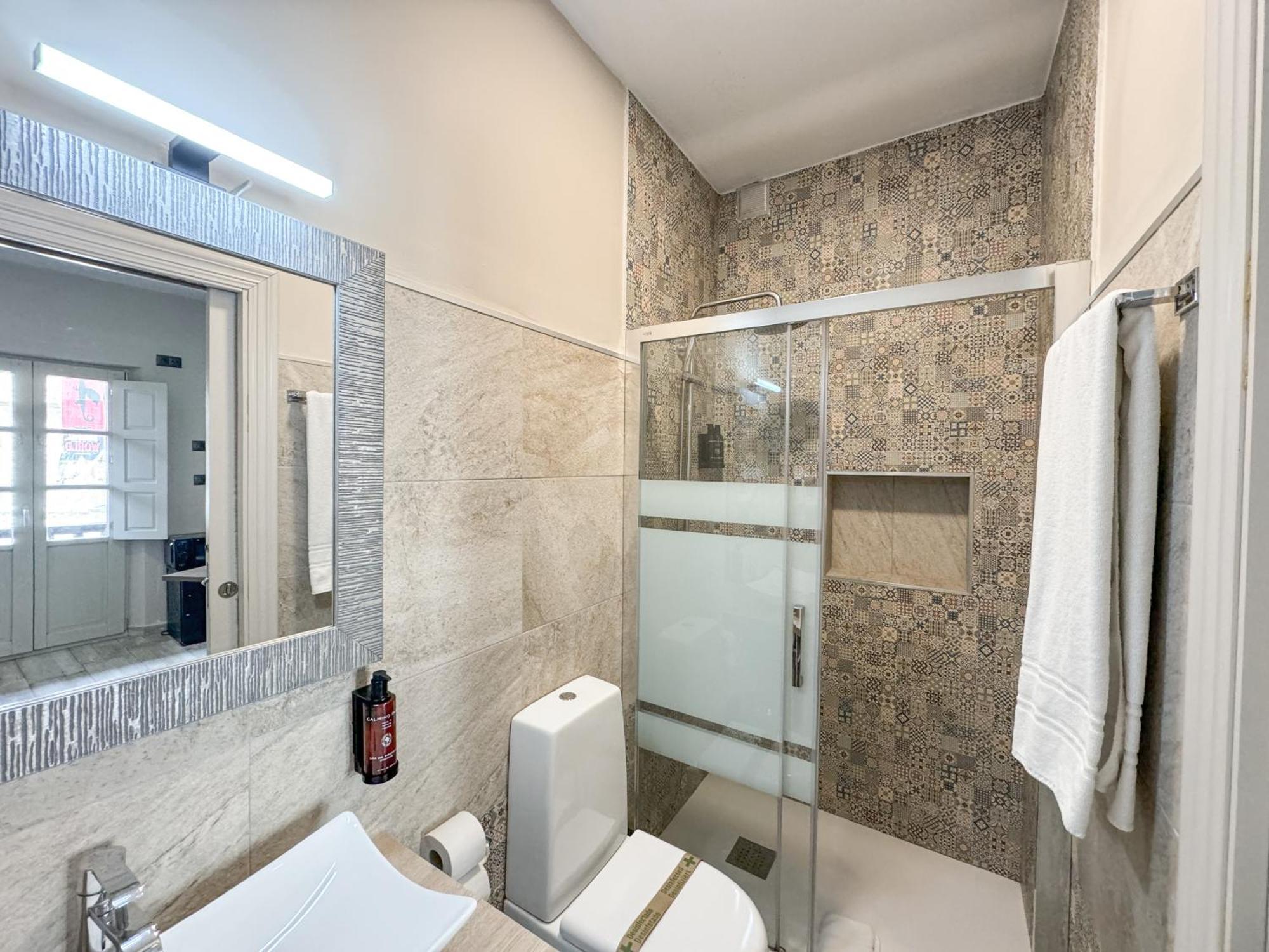 Akla Suites Con Jacuzzi Santillana Santillana del Mar Extérieur photo